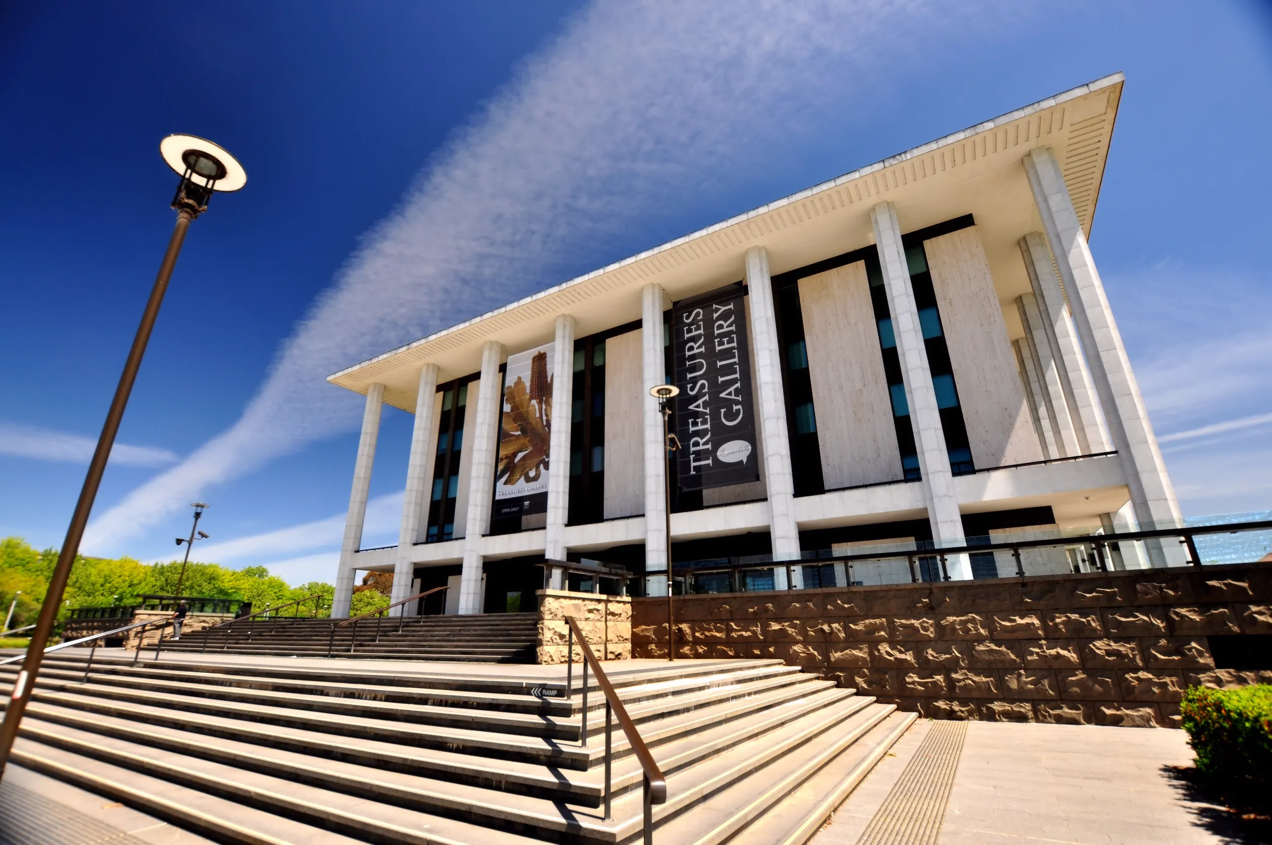 national library of australia in canberra