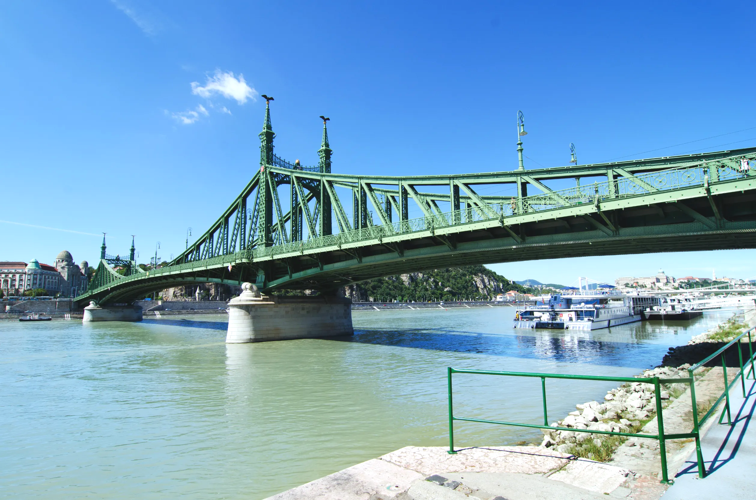 the famous hid liberty bridge in budapest hungary